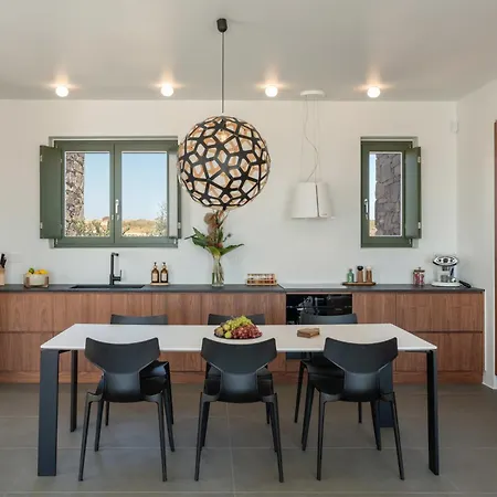 To Ktima Villa Naousa