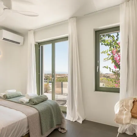 ヴィラ Ampelas 4br Villa, Private Pool, To Ktima Paros ナウサ