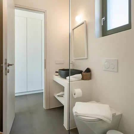 ヴィラ Ampelas 4br Villa, Private Pool, To Ktima Paros